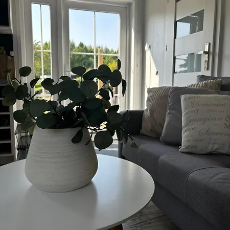 Thelittlehouse-by-the-lake Feriehus *